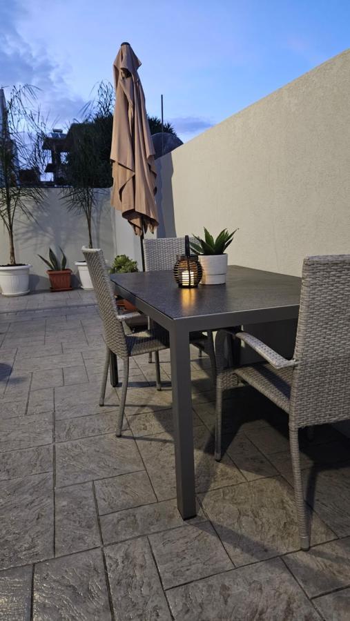 Fanouris Luxury Apartments 2 La Canea Esterno foto